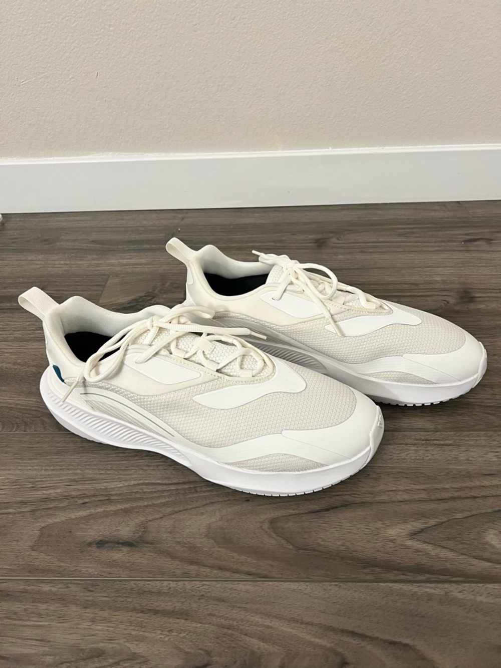 Brand New Vessi Men’s Warm White Tidal Sneaker | Size 13.5